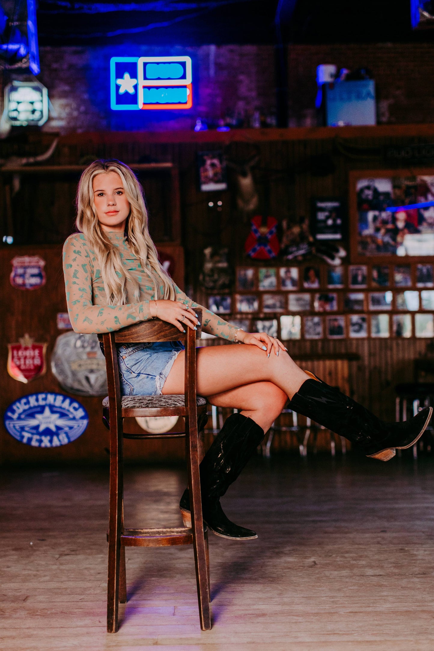 Turquoise Western Print Mesh