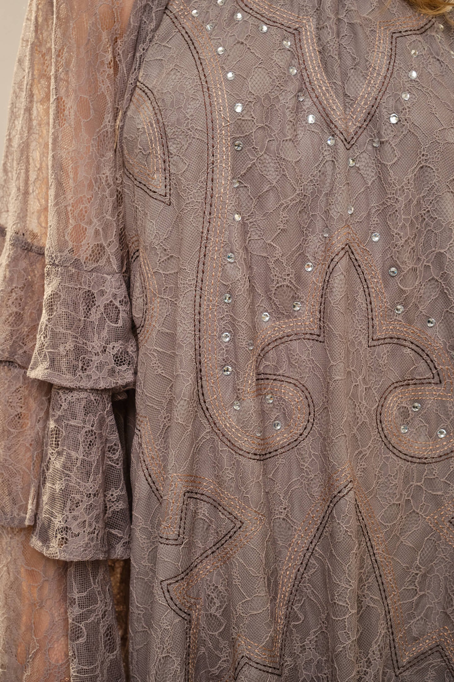 Round Neck Western Embroidery Ruffle Sleeve Dress