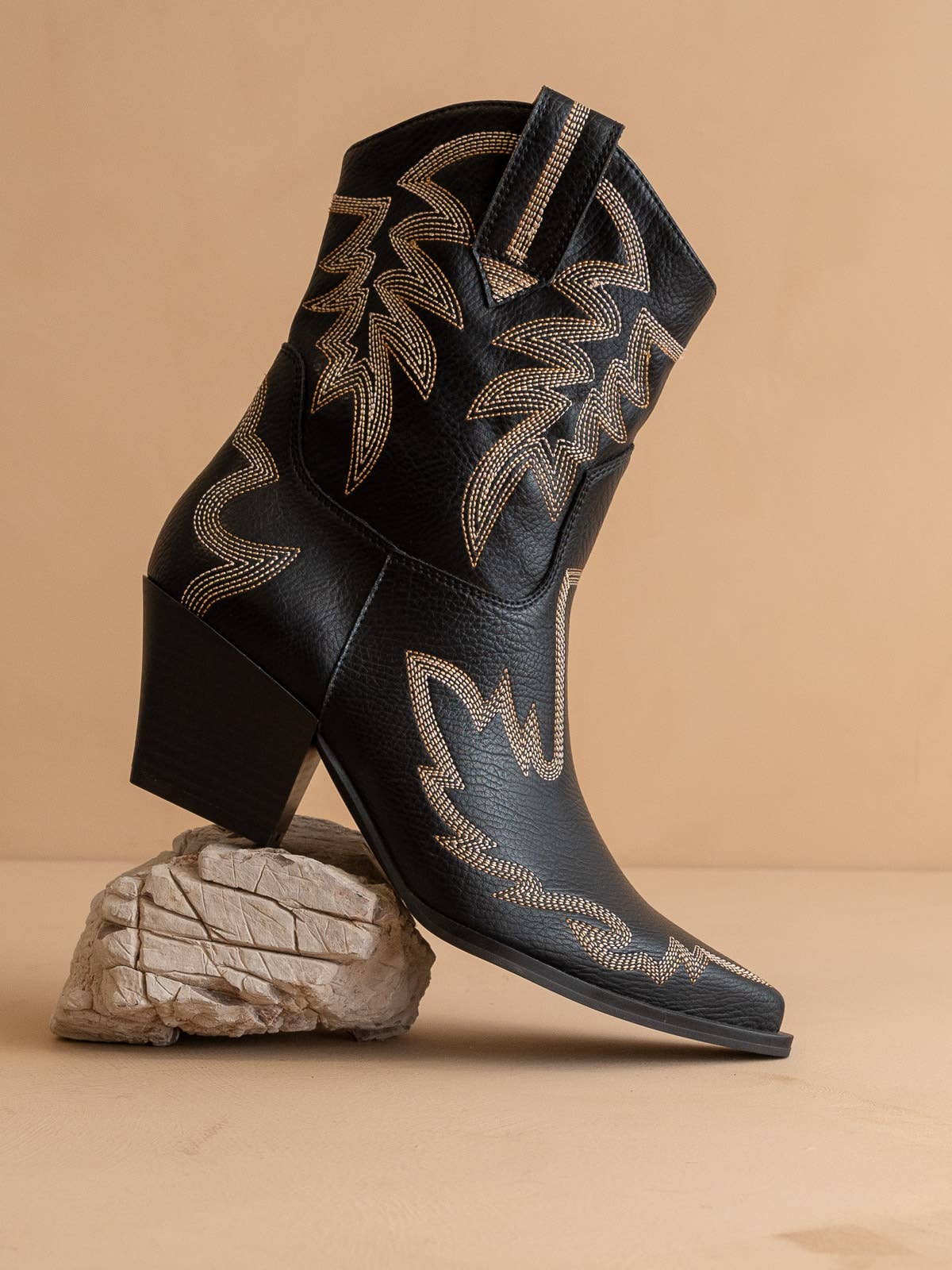 Black Betty Boot